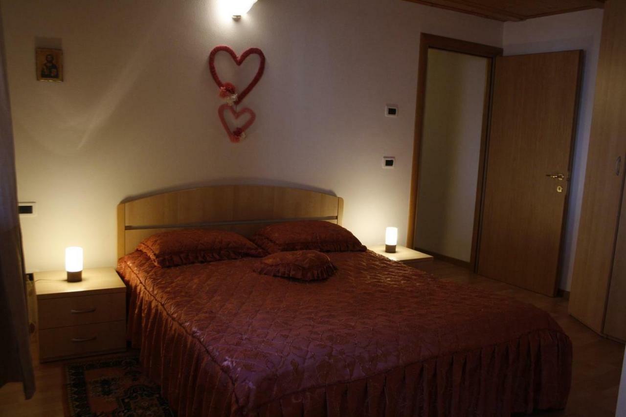 Appartamento Ai Boscaroi Levico Terme Exterior photo